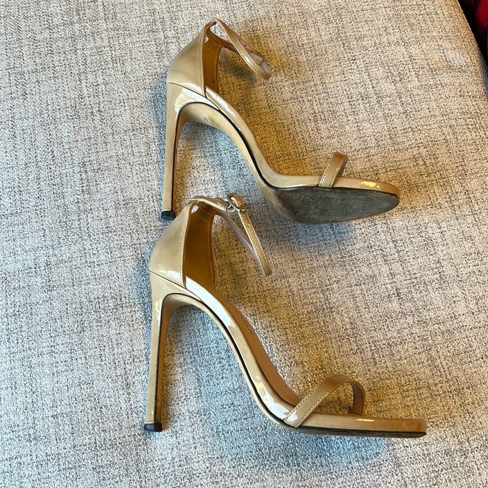 Stuart Weiztman nude strappy sandals